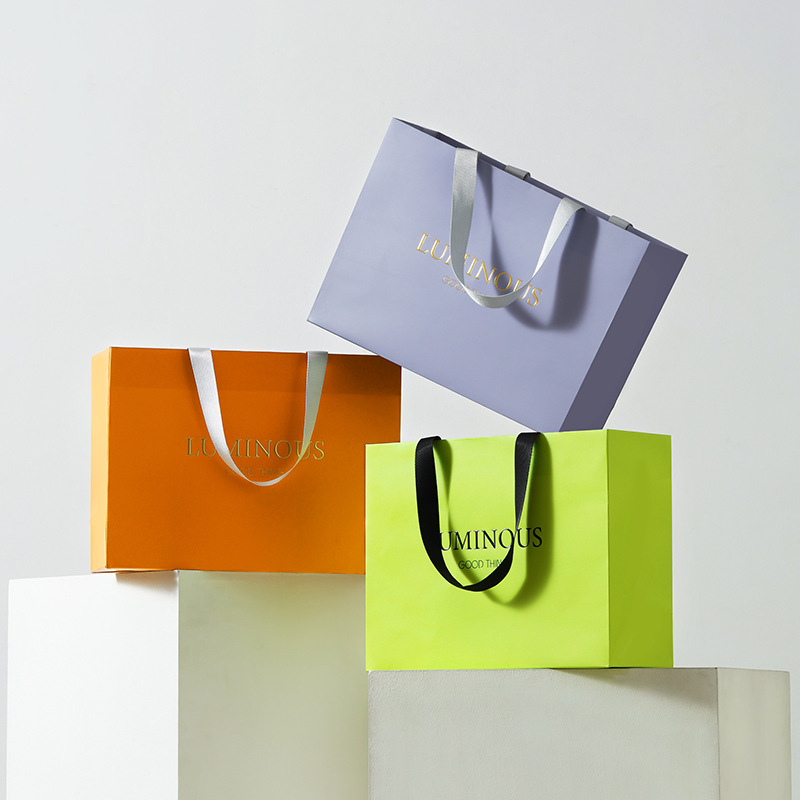 Personalised Hot Stamping Paper Goodie Bags For Business (3).jpg