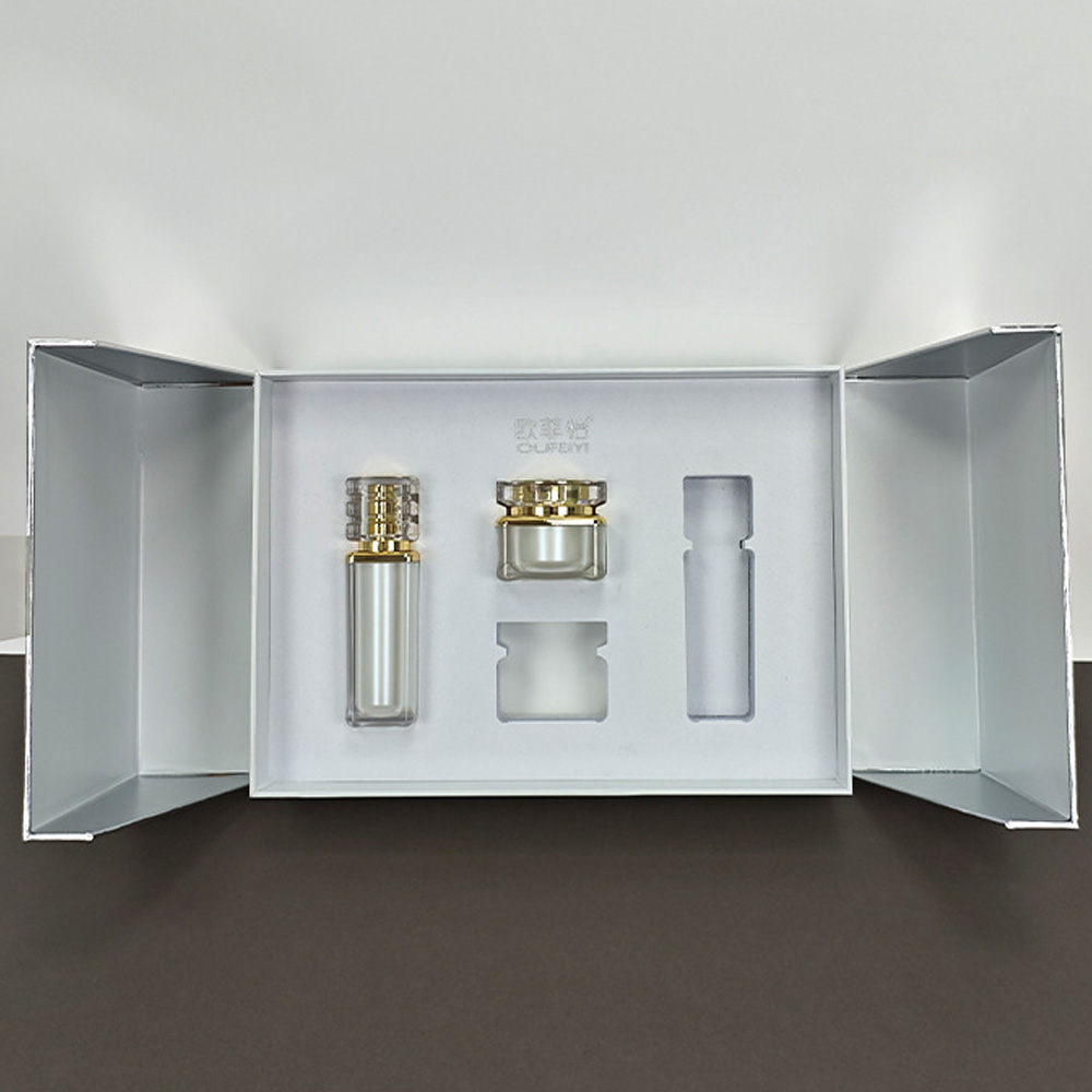 Magnetic Rigid Embossed Gift Skin Care Box Packaging (5).jpg